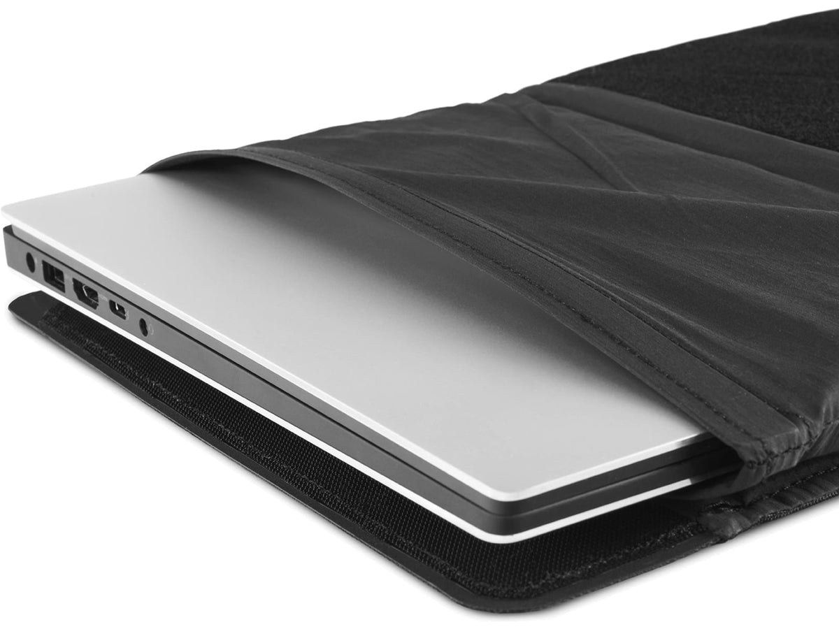 Matador Laptop Base Layer Black MATLBL001BK