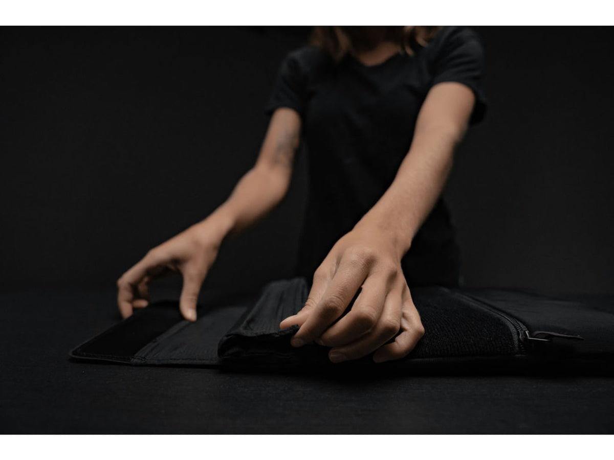Matador Laptop Base Layer Black MATLBL001BK