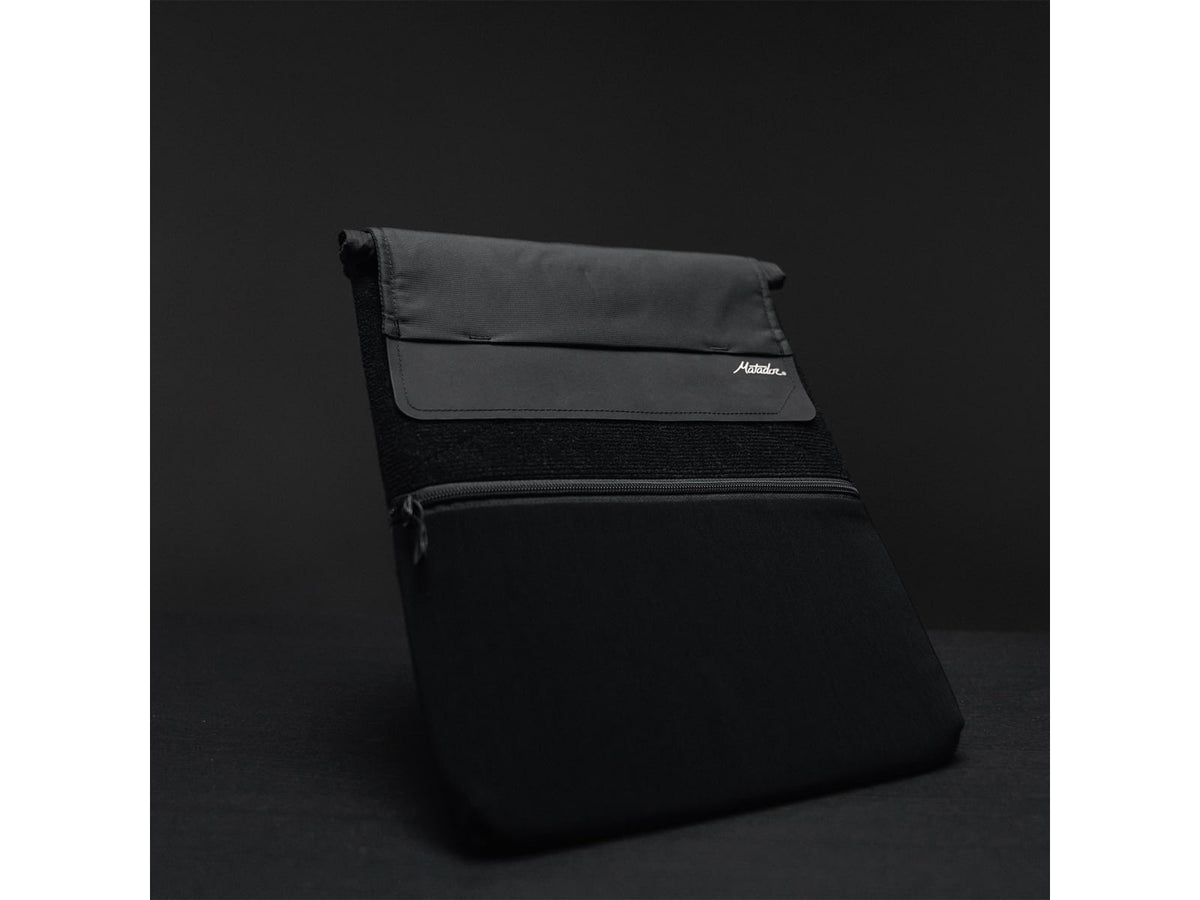 Matador Laptop Base Layer Black MATLBL001BK