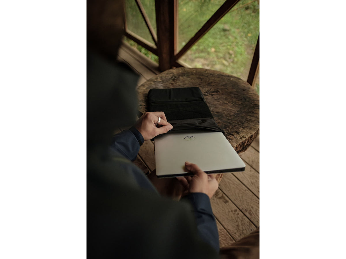 Matador Laptop Base Layer Black MATLBL001BK
