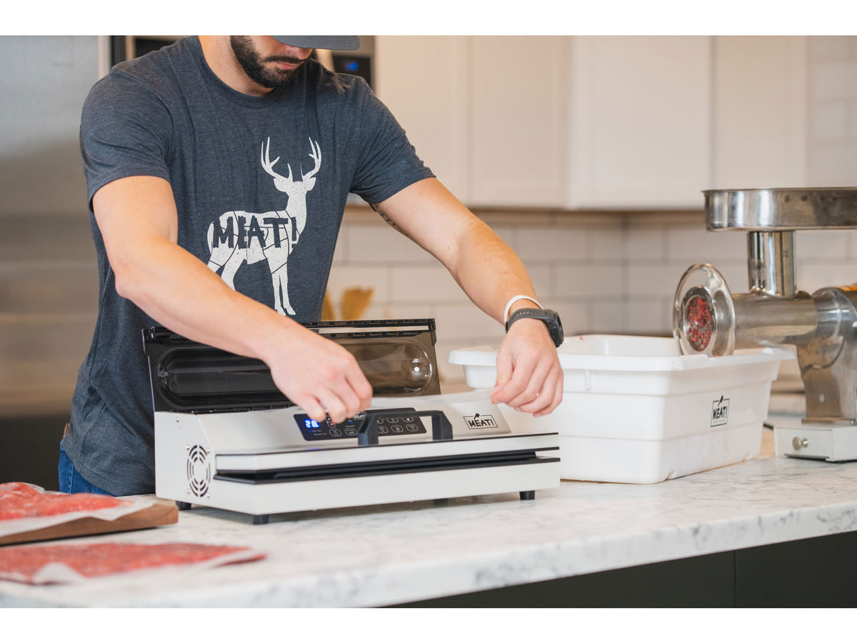 MEAT Your Maker 16in External Vacuum Sealer One Size 1159180