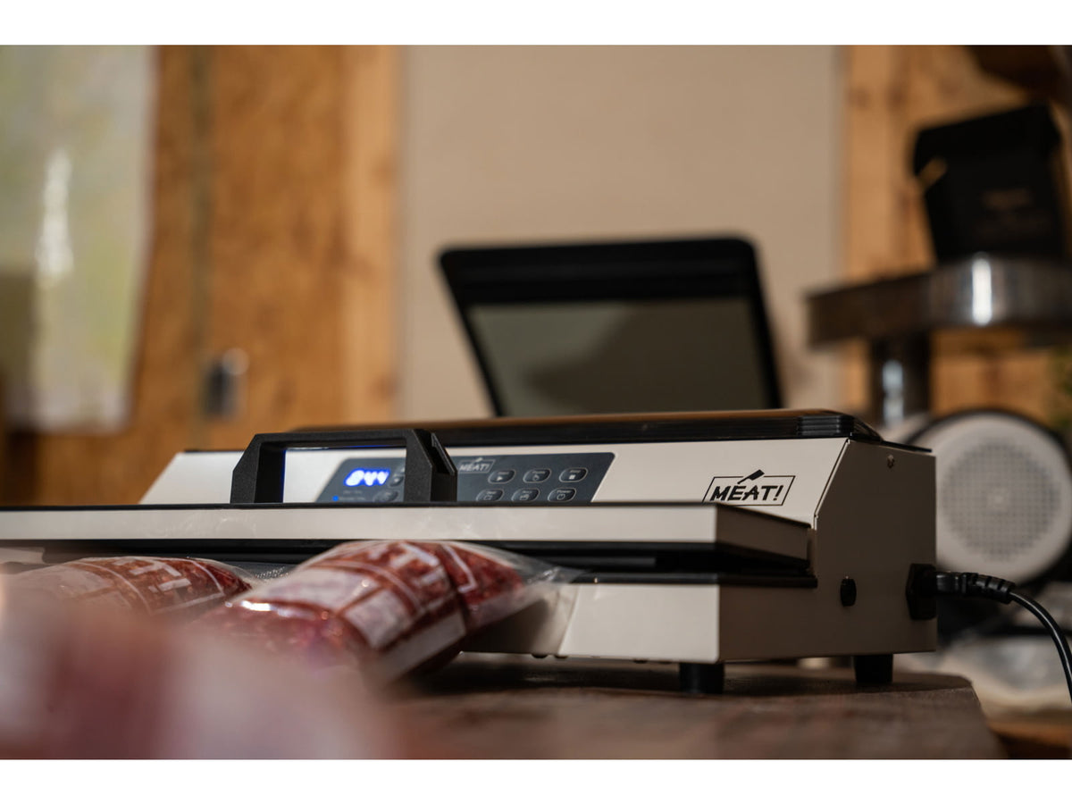 MEAT Your Maker 16in External Vacuum Sealer One Size 1159180