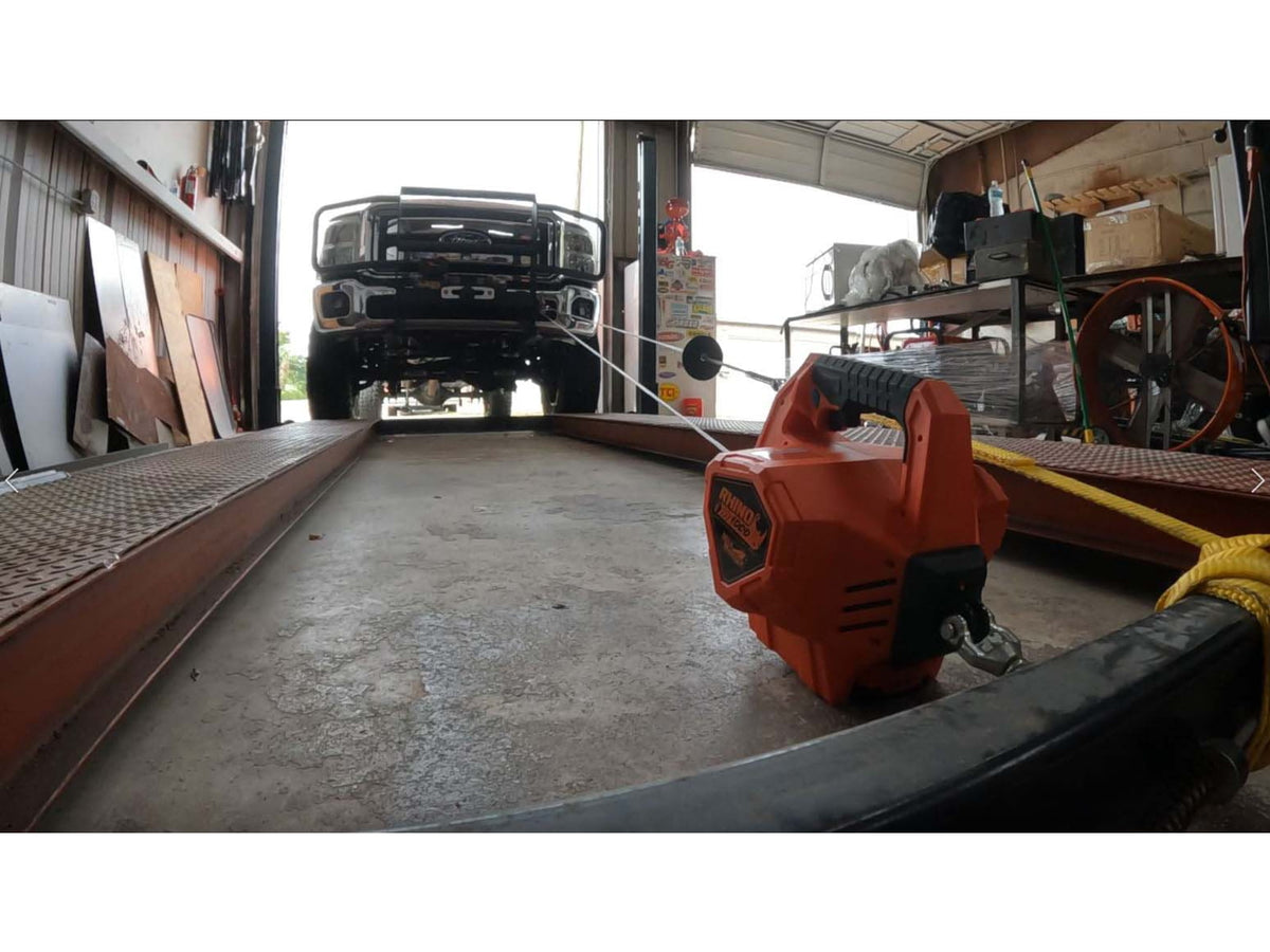 Mile Marker Rhino Pull Winch 1000 lb Portable