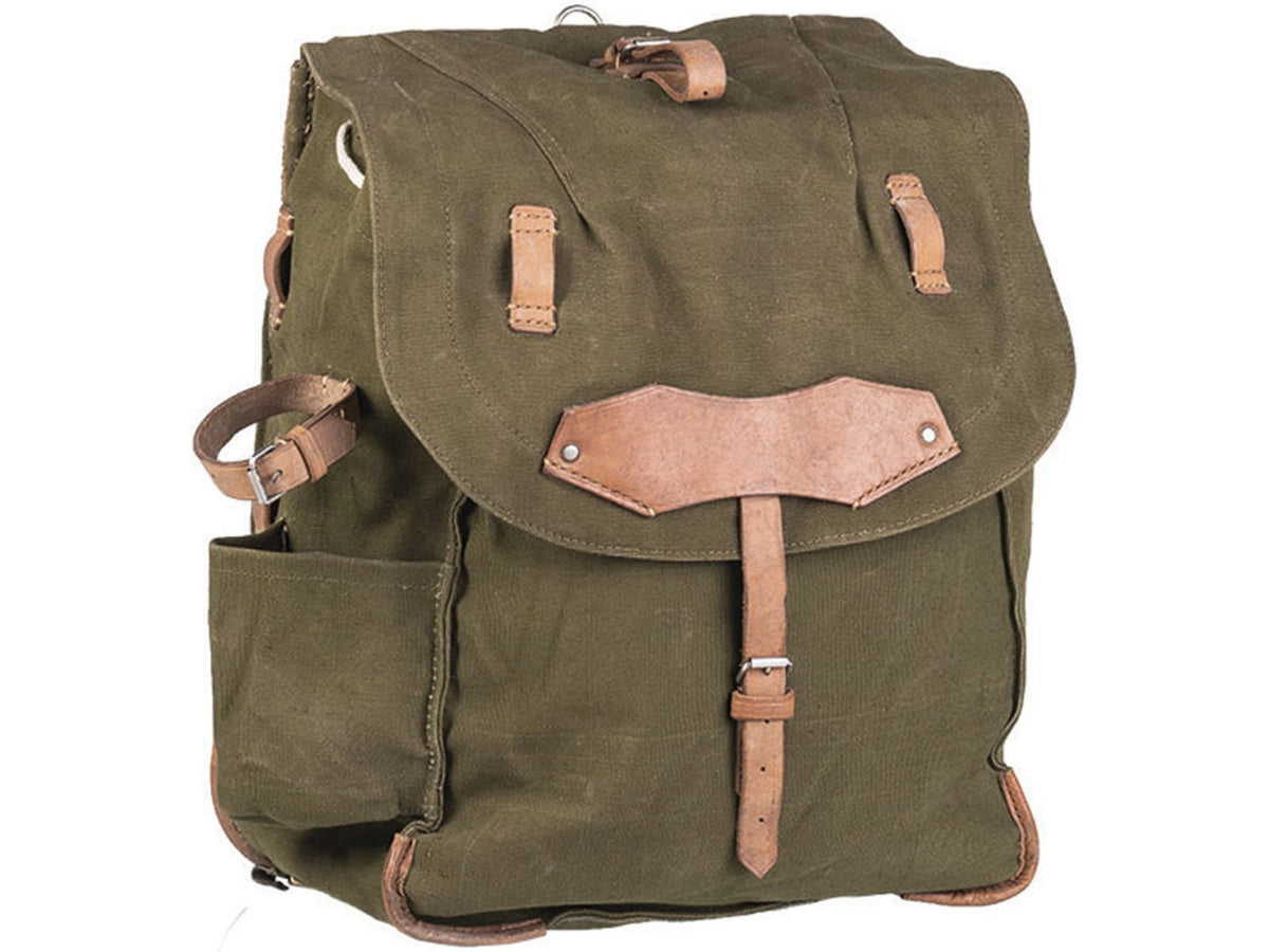 Miscellaneous Romanian Rucksack OD Used 18" x 13" x 5" 91406620