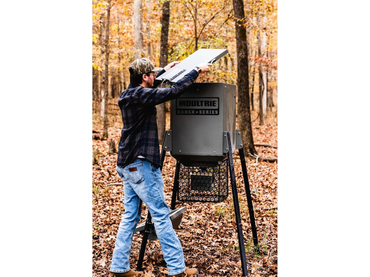 Moultrie Ranch Series Solar Panel 12V Black MFA-15066