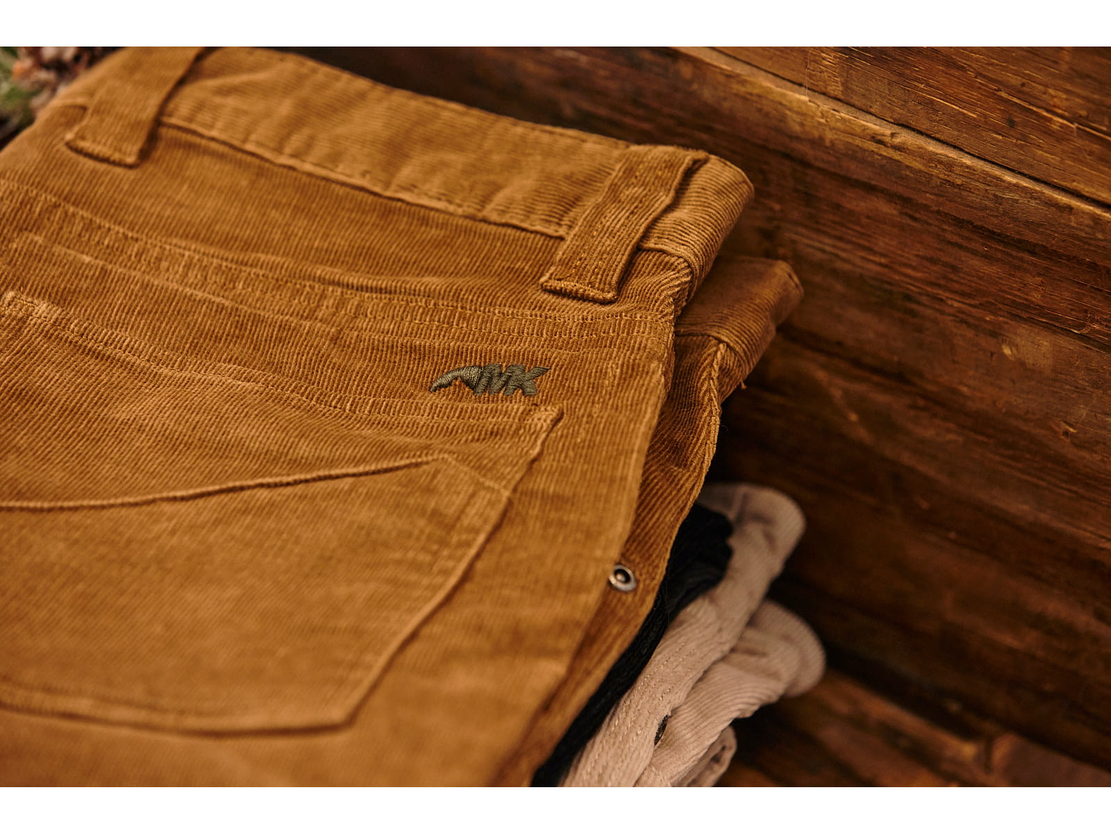 Mountain Khakis Crest Cord Pant Modern Fit - Men's