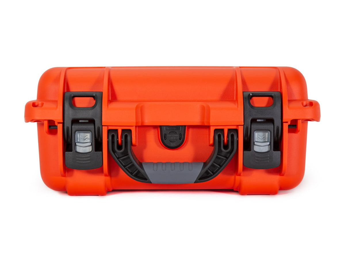 Nanuk Case 915 w/Kayak Logo Orange Medium 915S-000OR-PA0-KAY01