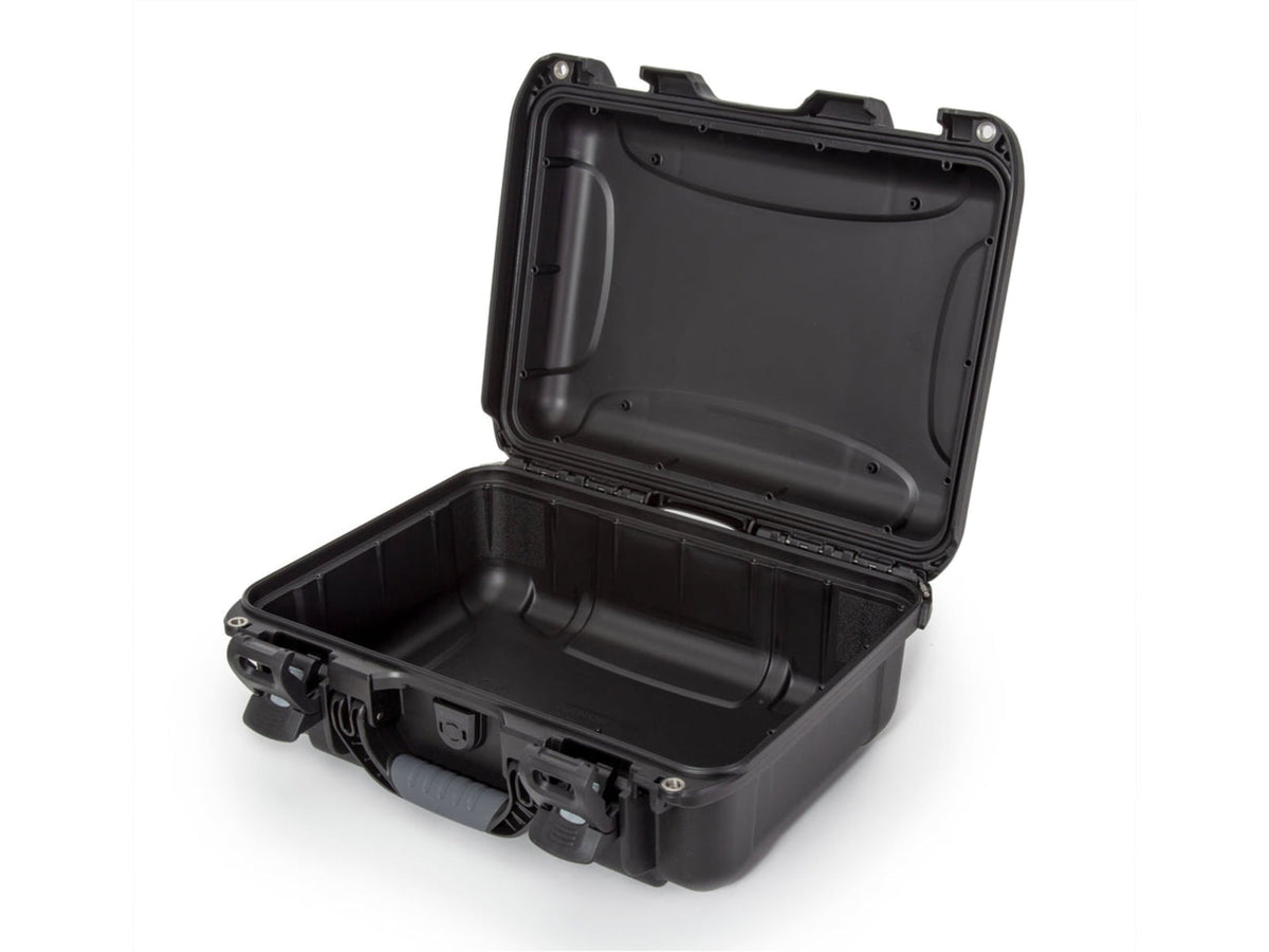 Nanuk 920 R Collection Case w/ Cuber Foam Black Medium 920SR010BK-0A0