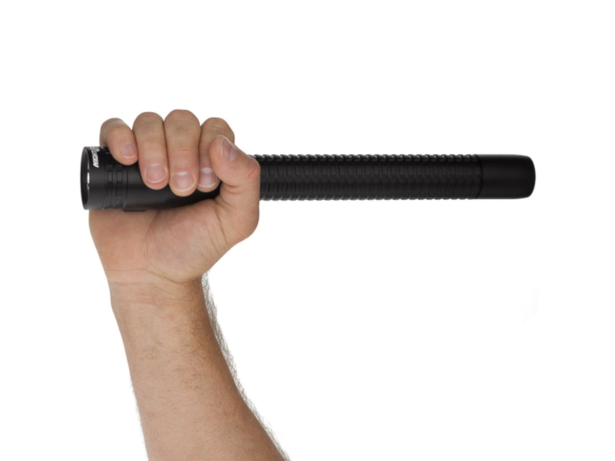 Nightstick Full Size Dual-Light Rechargeable 650 Lumen LED Metal Flashlight AC/DC Charger Battery Black NSR-9744XL