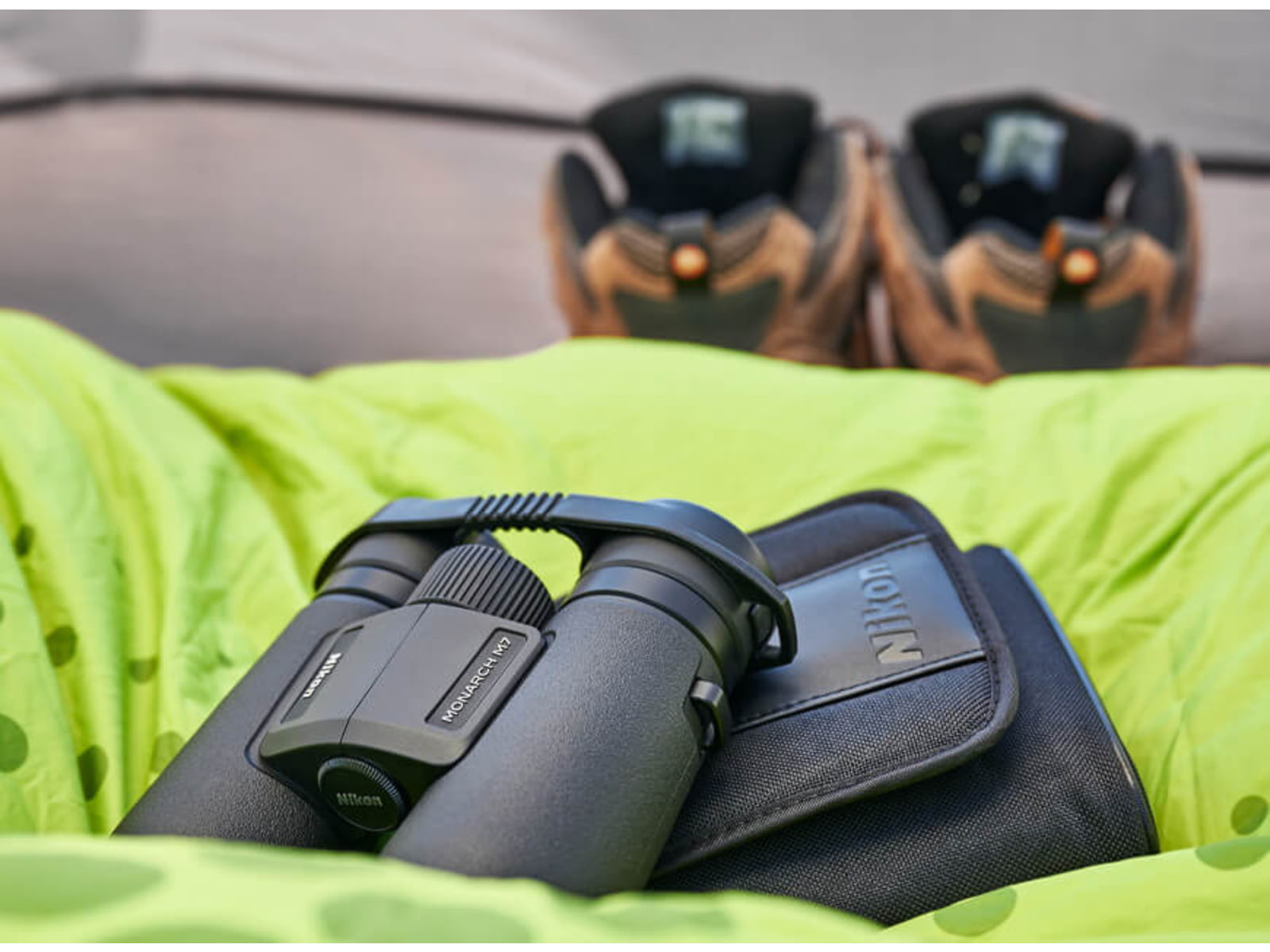 Nikon M7 10 x 30 Roof Prism Binoculars Black