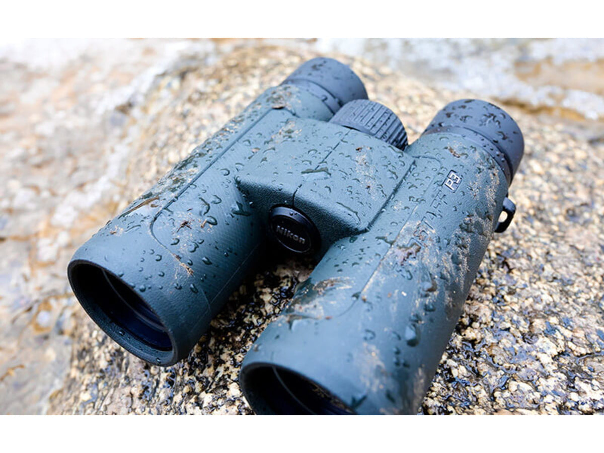 Nikon PROSTAFF P3 8X42mm Binocular Roof Prism Black