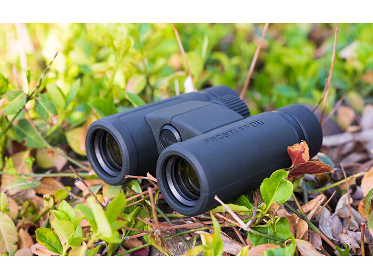 Nikon PROSTAFF P3 8X42mm Binocular Roof Prism Black
