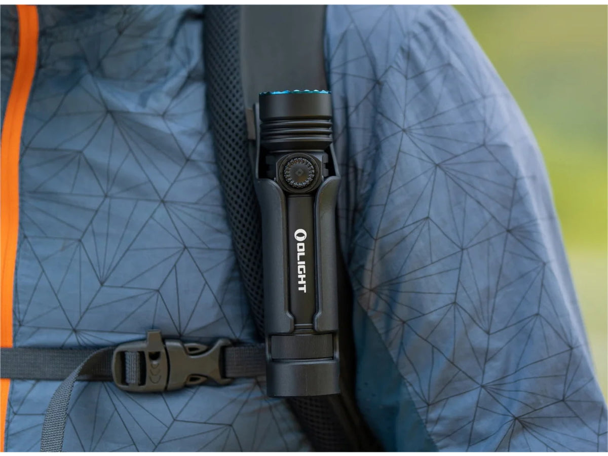 Olight Seeker 4 Pro CW Rechargeable 4600 Lumens LED Flashlight Black SEEKER4PROMTBKCW