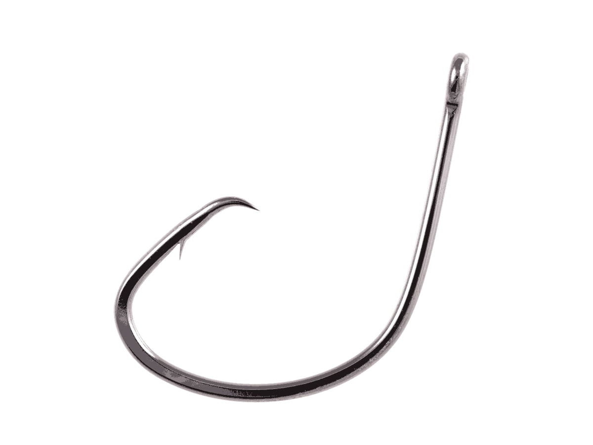 Owner Hooks Tournament Mutu Light Circle Hook Hangnail Point Light Wire Non-Offset Black Chrome Size 5/0 4 Per Pack