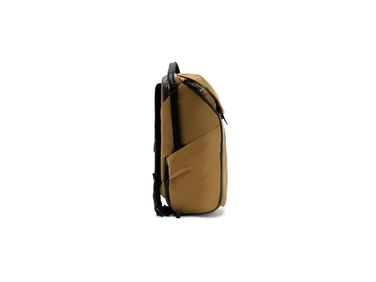 Peak Design 20L v2 Everyday Backpack Coyote