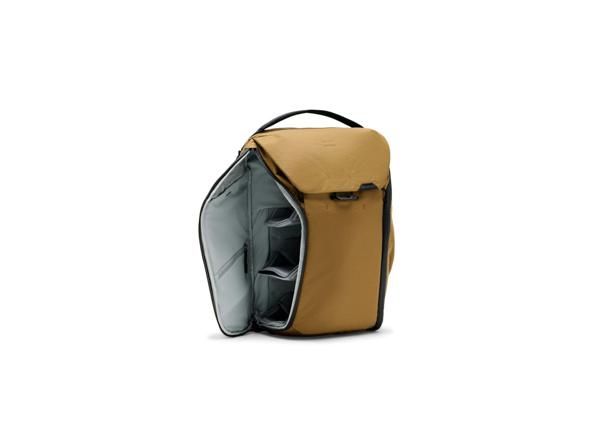 Peak Design 20L v2 Everyday Backpack Coyote