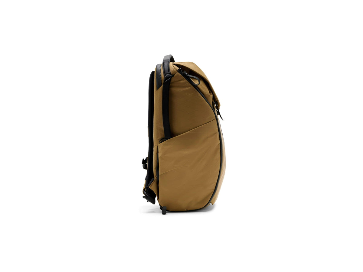 Peak Design 30L v2 Everyday Backpack Coyote