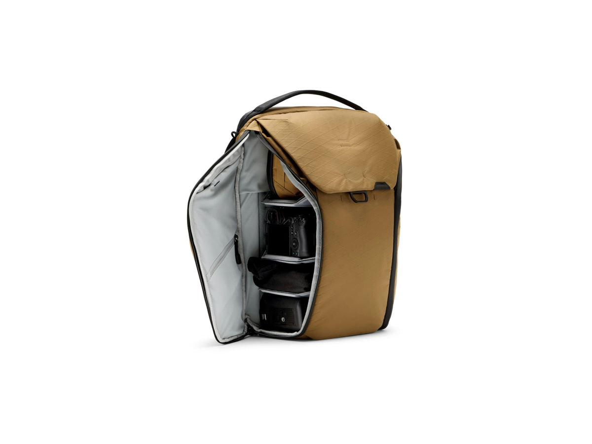 Peak Design 30L v2 Everyday Backpack Coyote