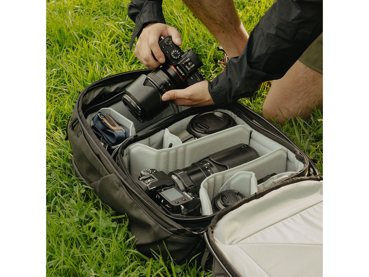 Peak Design Camera Cube V2 Medium BCC-M-BK-3