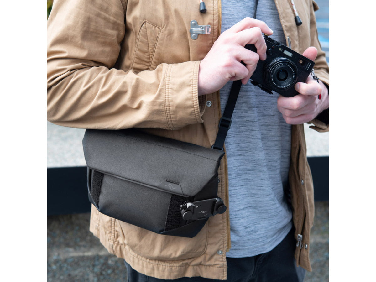 Peak Design Field Pouch V2