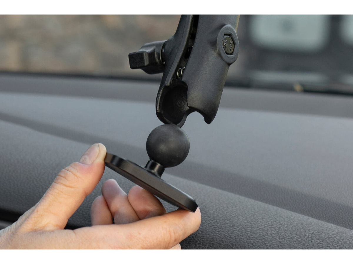 Peak Design Locking Ball Mount Adapter 1 in Charging Qi2 Black