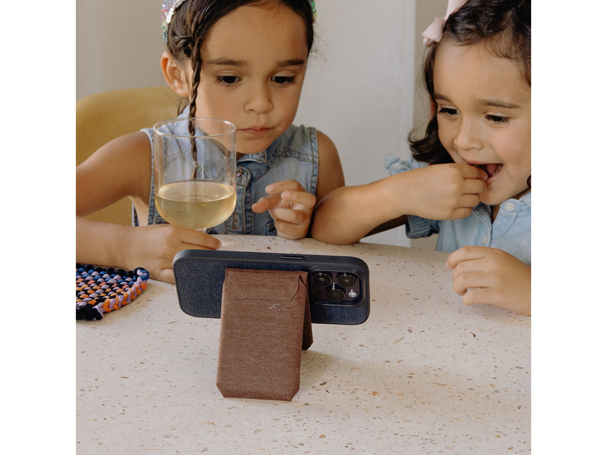 Peak Design Mobile Stand Wallet