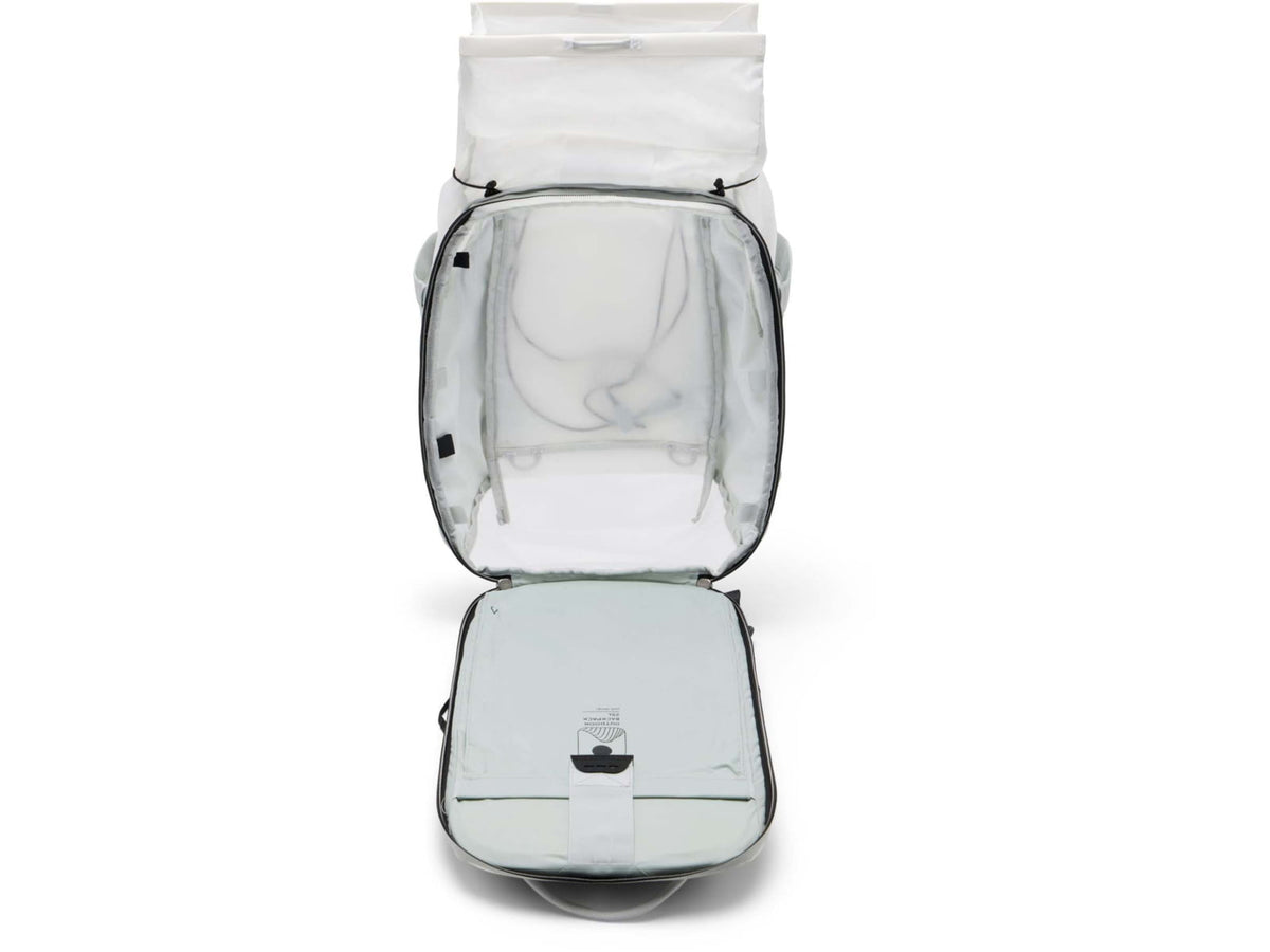 Peak Design Outdoor 25L Backpack