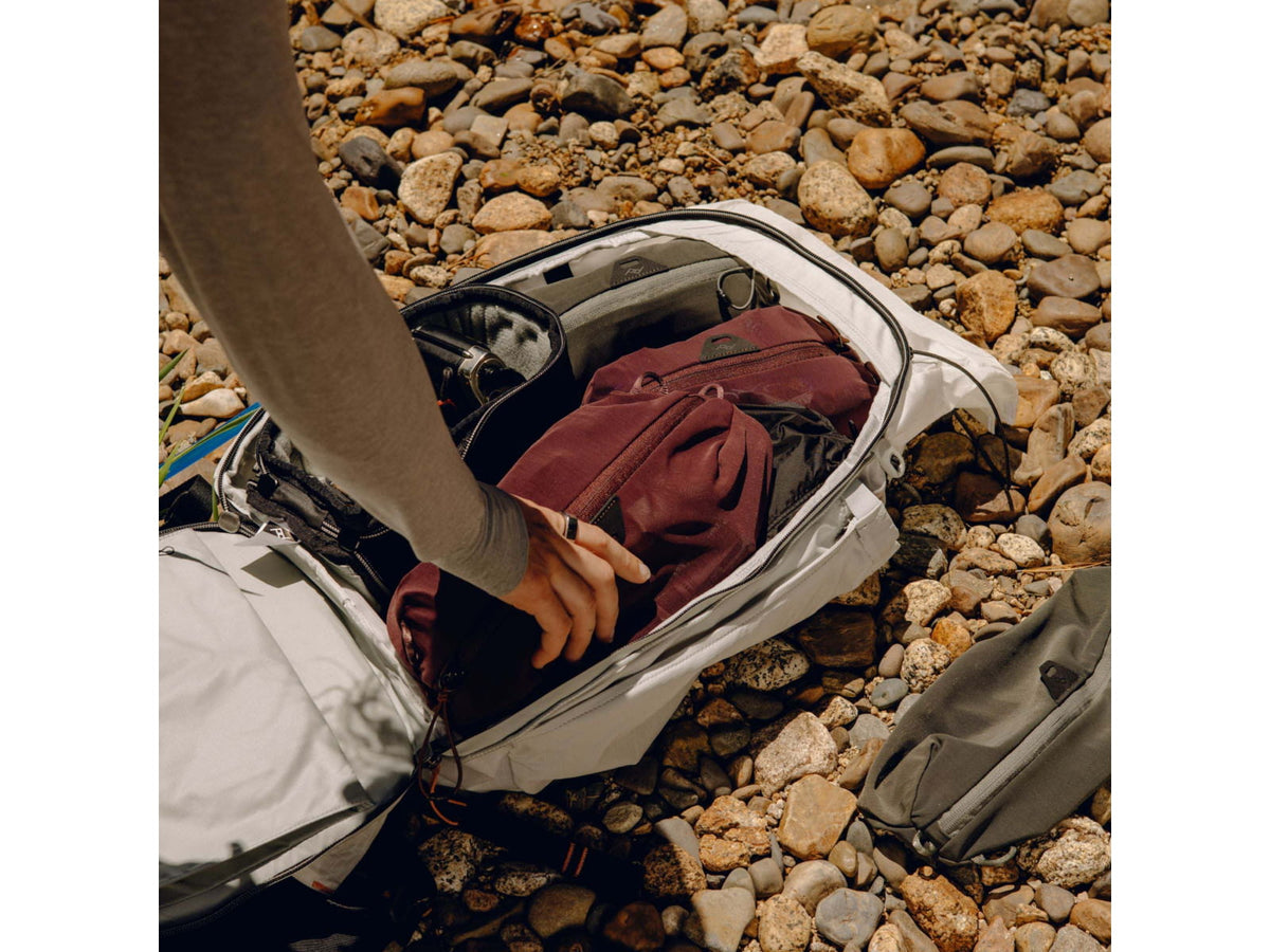 Peak Design Outdoor 25L Backpack