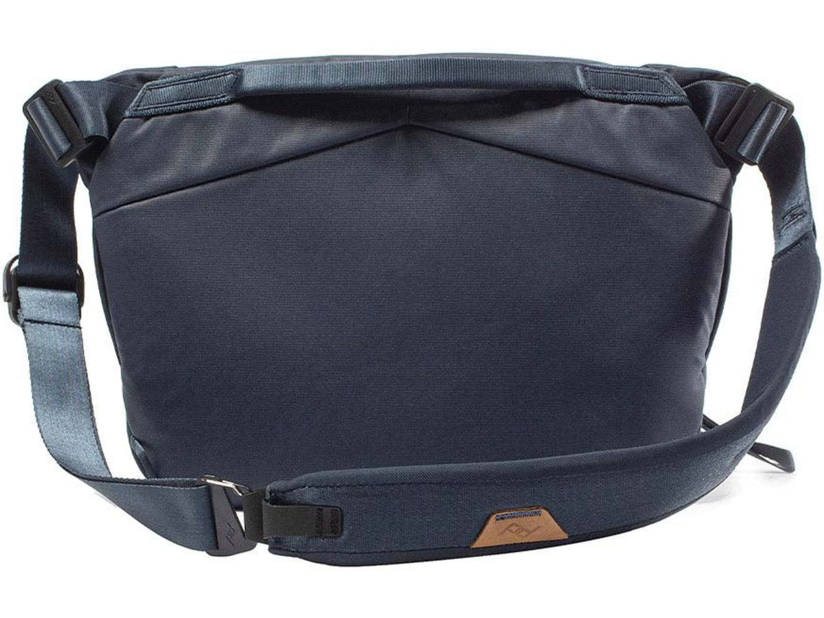 Peak Design Everyday Sling 6L Backpack Midnight Small BEDS-6-MN-2