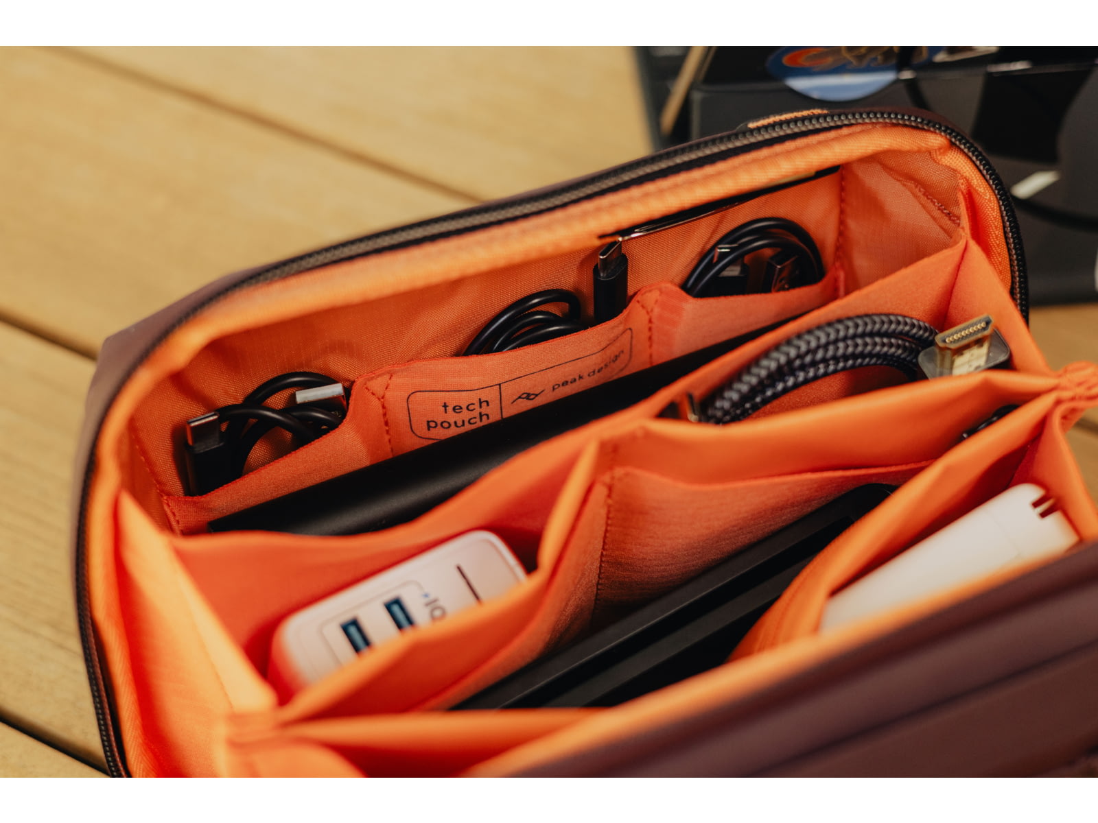 Peak Design Tech Pouch Bag