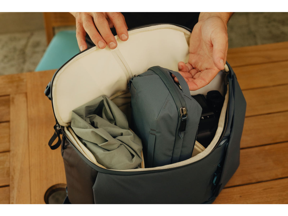 Peak Design Tech Pouch Bag