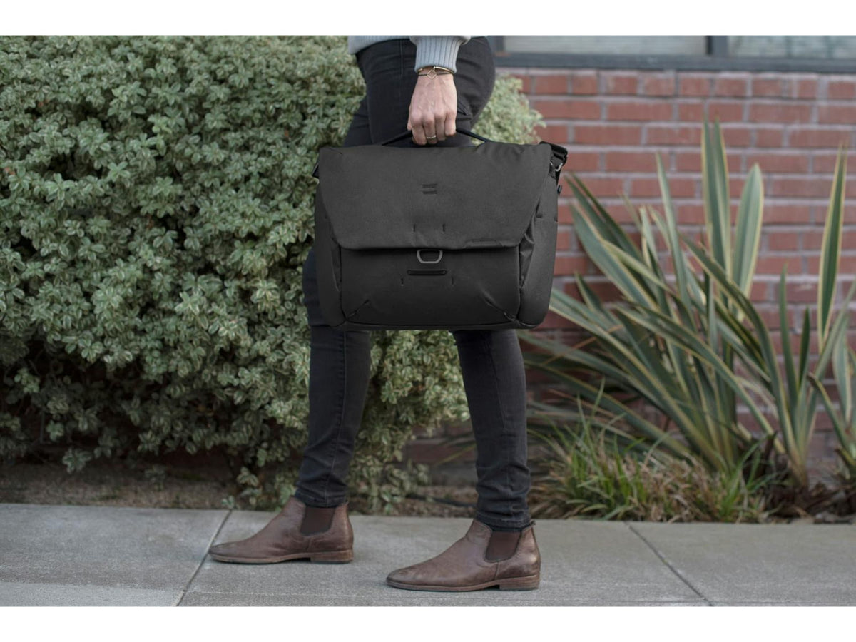 Peak Design V2 Everyday Messenger 13 Liters Black