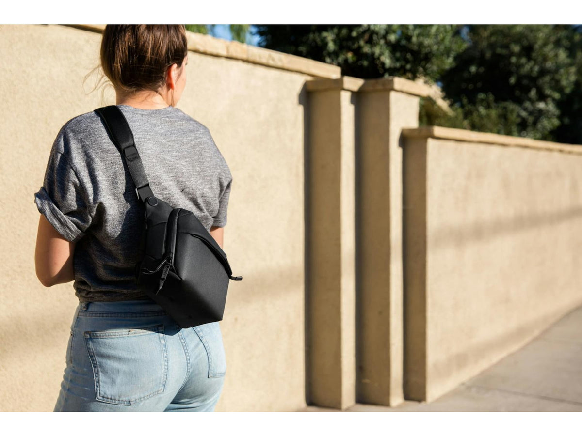 Peak Design 3L V2 Everyday Sling