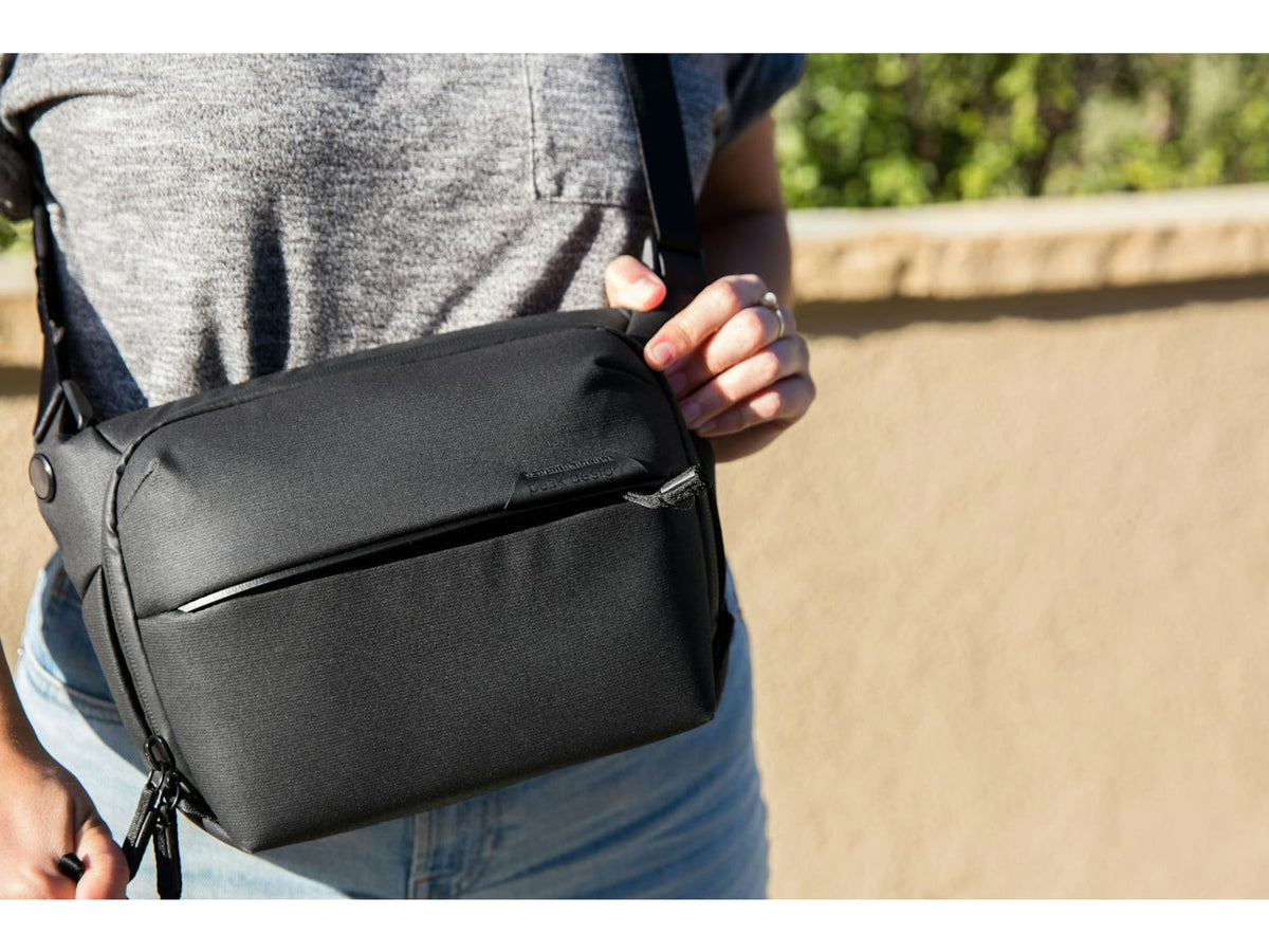 Peak Design 3L V2 Everyday Sling