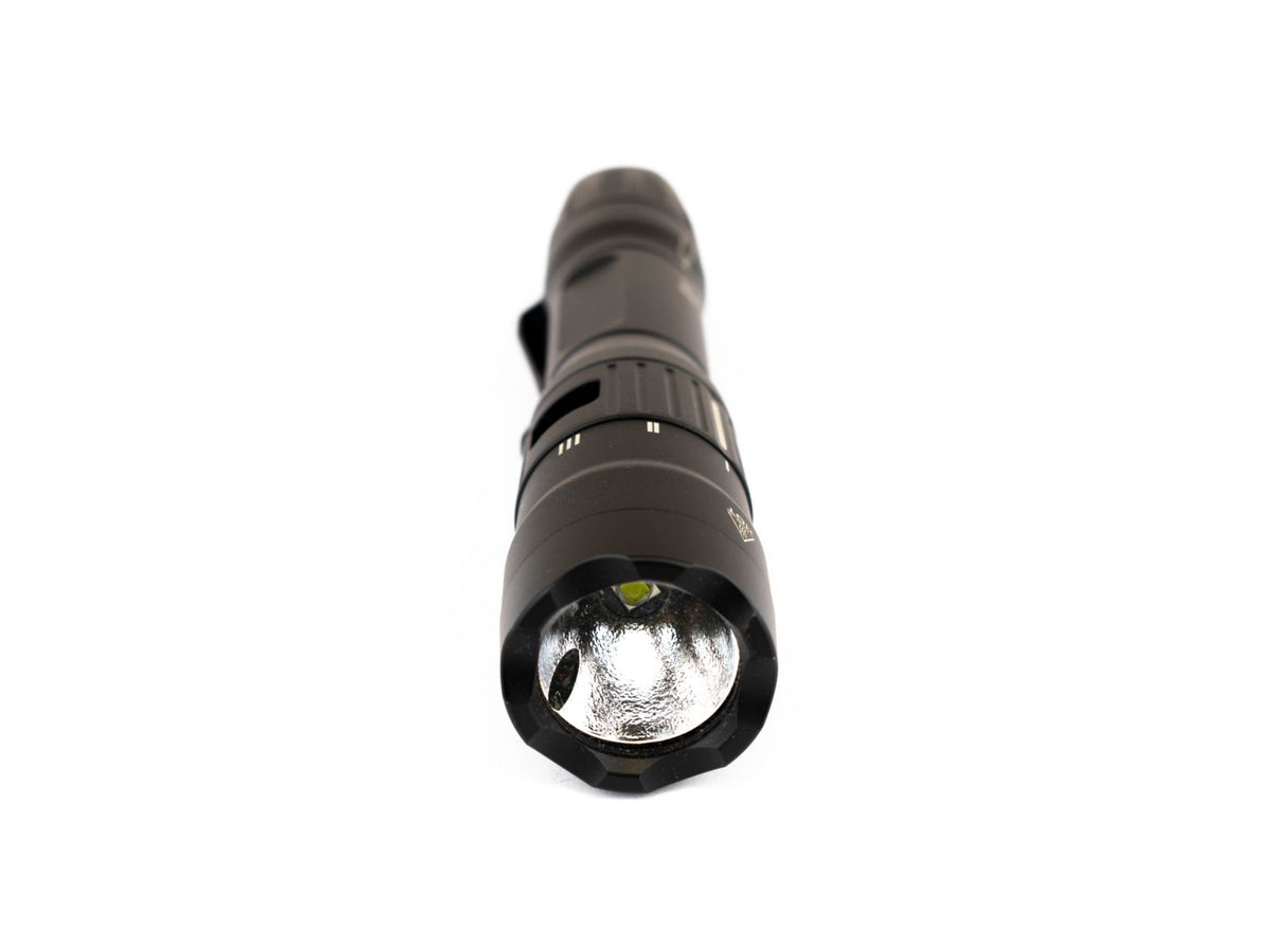 Pelican 7600 3-Color Led Li-Ion Rechargeable Black 076000-0000-110