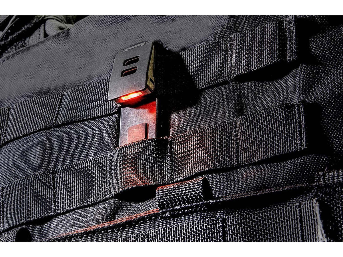 Quiqlite Pro Hands Free Pocket Concealable LED Flashlight 10 - 20 Lumens Blue/White Q-PROBW