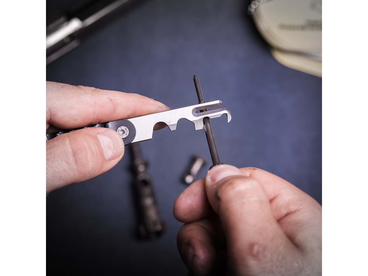 Real Avid AR15 Scraper Tool AVAR15S