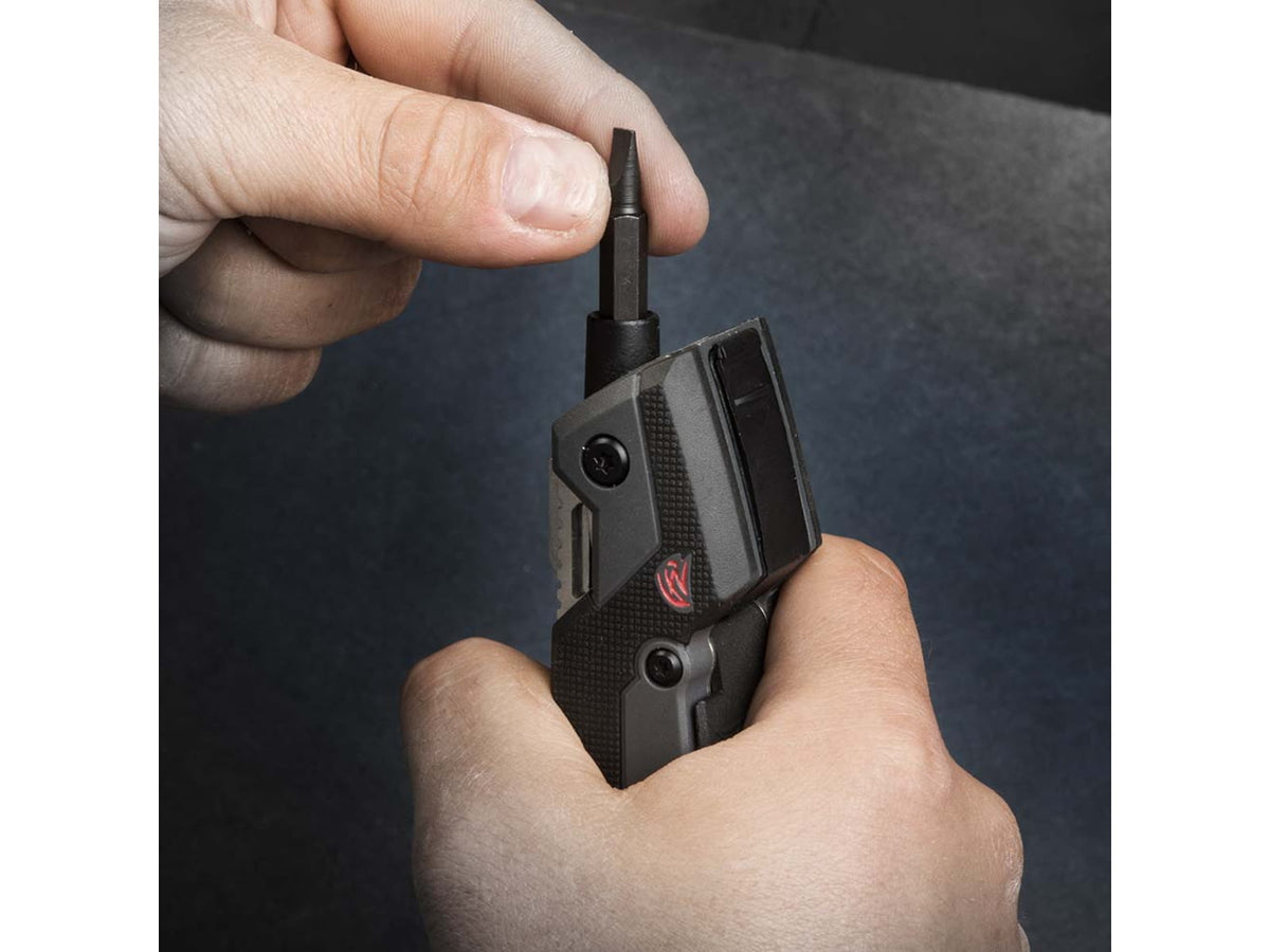 Real Avid Gun Tool Pro Multi-Tool Clam Removable Magnetic Storage AVGTPRO