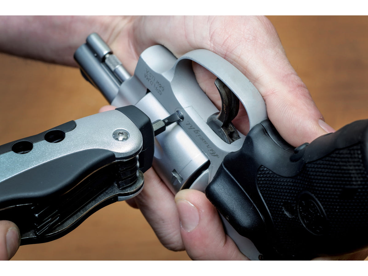 Real Avid The Gun Tool Shooters Multi-Tool Clam Pack AVGTCL211