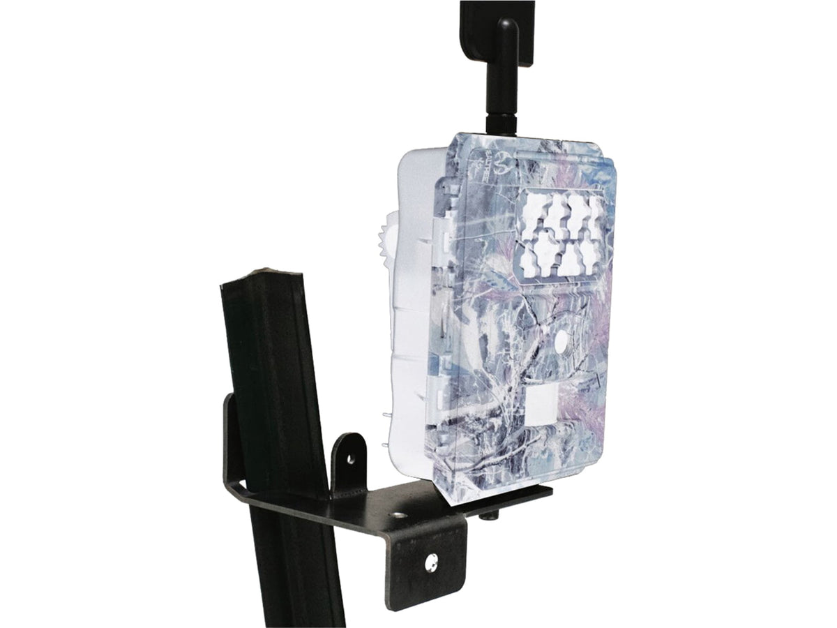 Realtree Outdoors T-Post Bracket Game Camera Mounting Bracket Realtree 9981NC
