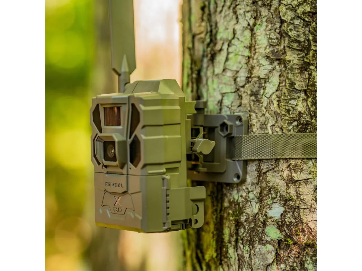 Reveal by Tactacam 3.0 Tree Mount Black