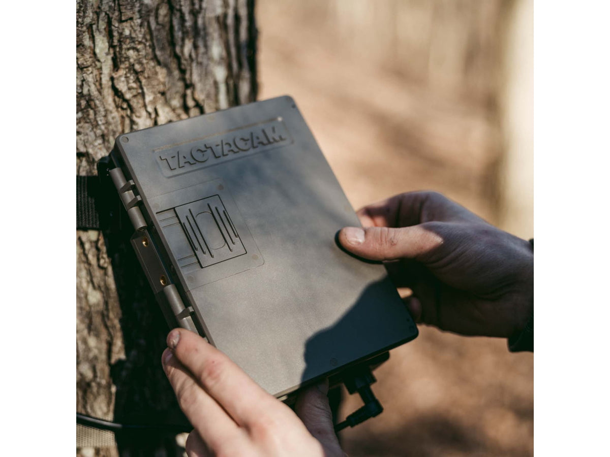 Reveal by Tactacam Folding Solar Panel Black