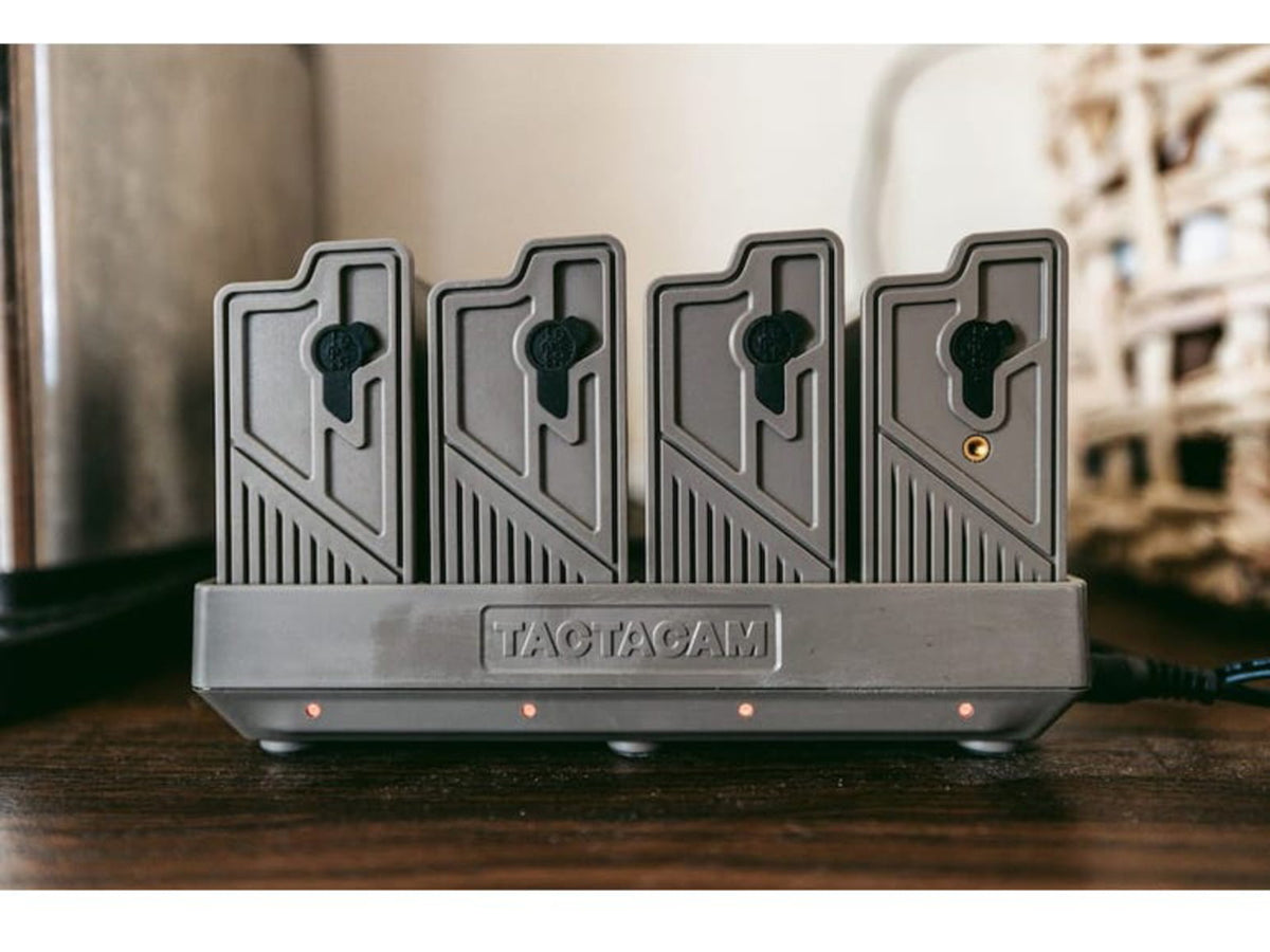 Reveal by Tactacam Lithium Multi-Charger Black