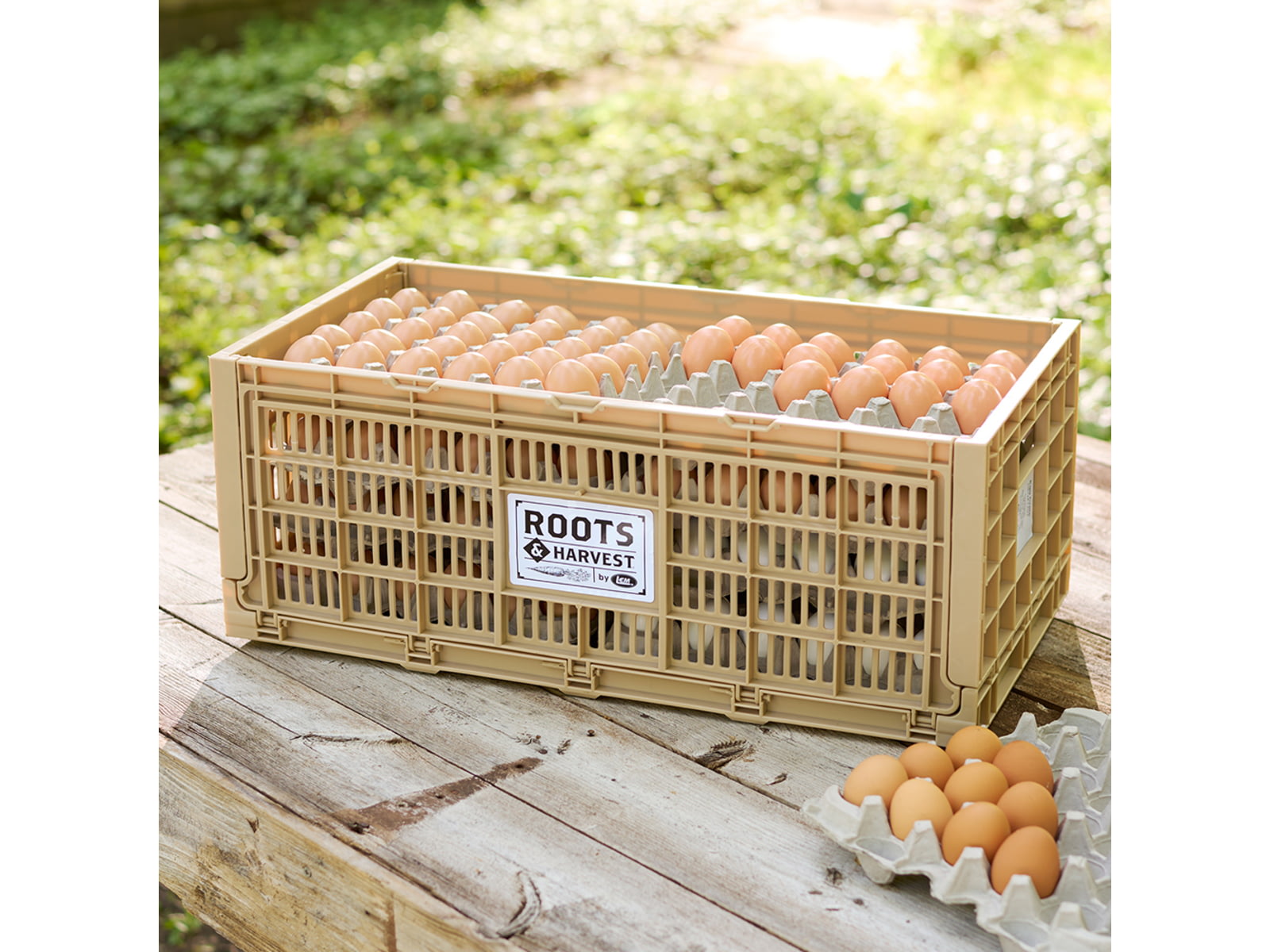 Roots & Harvest Collapsible Egg Crate Tan 25 x 13 x 10-1/4in