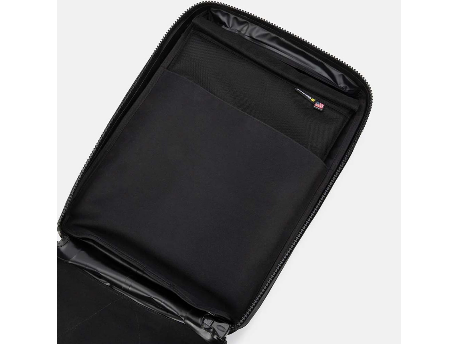 SLNT Submersible Faraday Backpack USA Berry Compliant Black 23L SP-DFT-BPB
