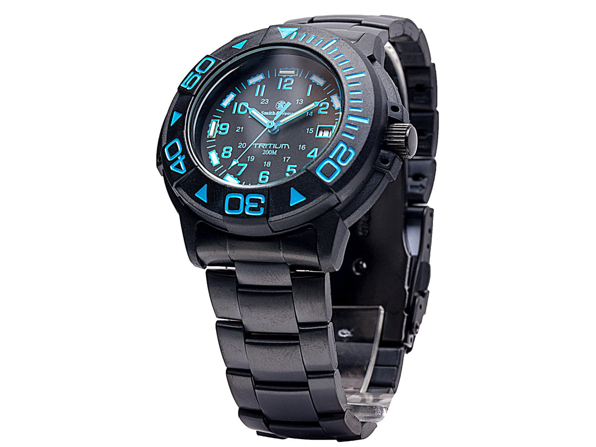 Smith and Wesson Diver Watch w/ Metal and Rubber Strap Black/Blue SWW-900-BLU