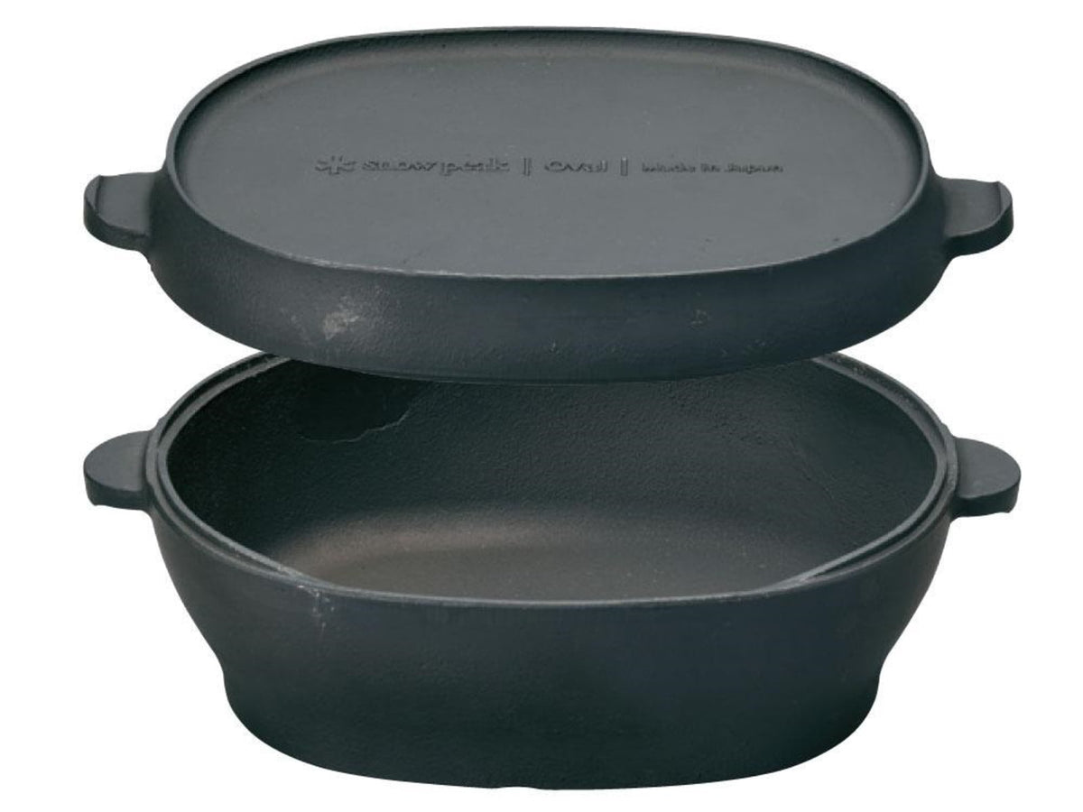 Snow Peak Micro Oval Cast Iron Oven One Size