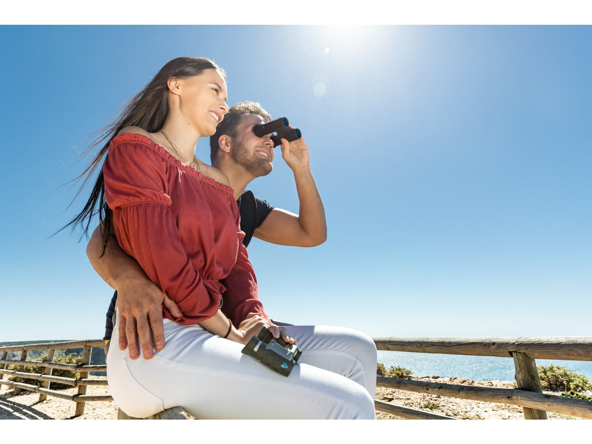 Steiner BluHorizons 10x26mm Roof Prism Binoculars NBR Long Life Rubber Armoring Black 2044