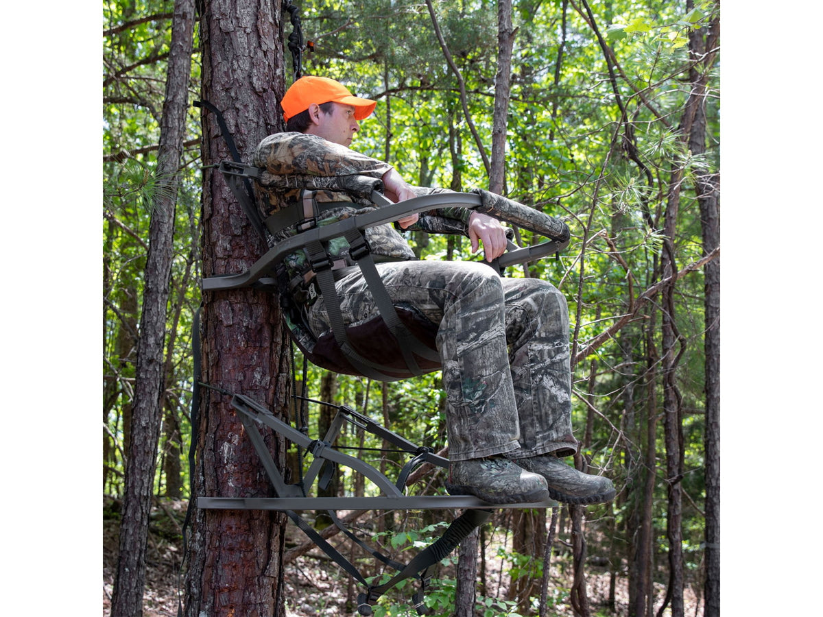 Summit Treestands Titan SD Climbing Treestand 21x34.75in Platform SU81118