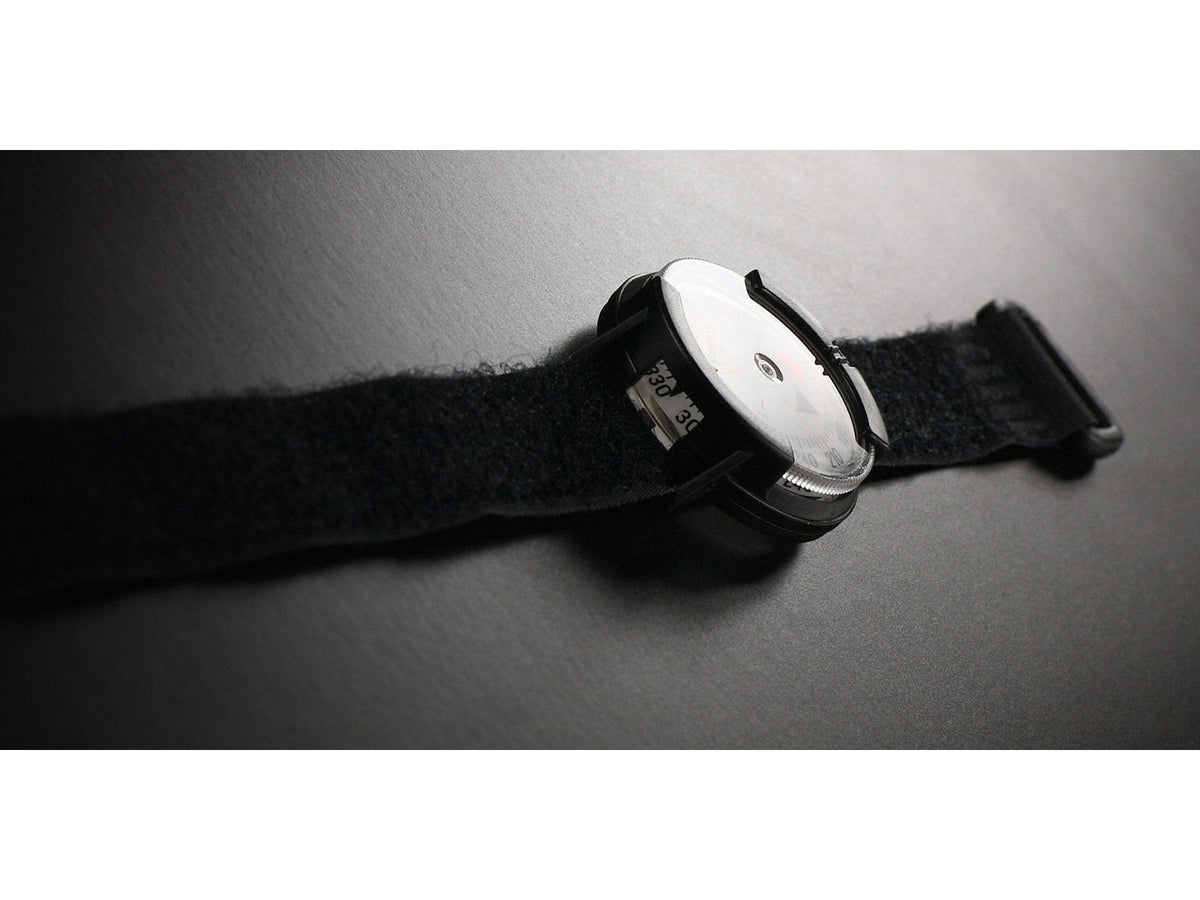 Suunto M-9NH Compass w/ Velcro Strap Black One Size SS004403001